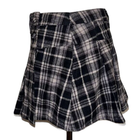 Free People Serena Micro Skort Mini Plaid Black Gray Size 4 NWT - Picture 5 of 12
